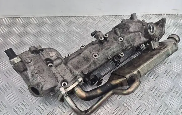 Mercedes-Benz CLS C219 Intake manifold A6420905437