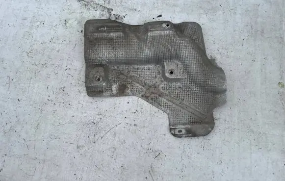 Opel Astra K Exhaust heat shield 39007225