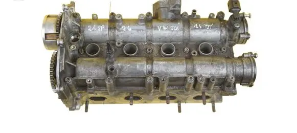 Volkswagen Eos Engine head 03C103358AK CAV CAVD
