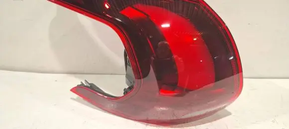 Peugeot 2008 I Rear/tail lights 9826730480