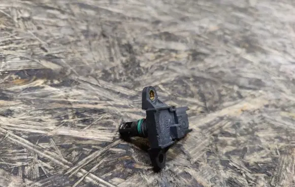 BMW 7 F01 F02 F03 F04 Air pressure sensor 758549202