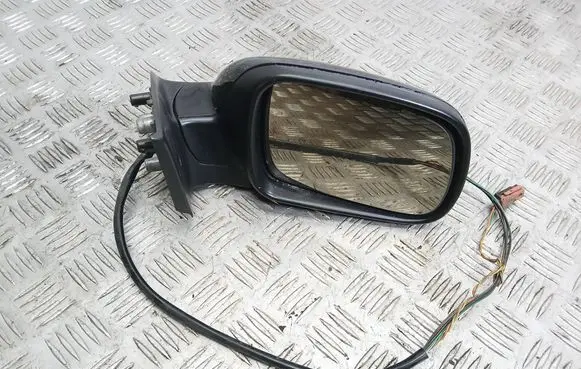 Peugeot 307 Front door electric wing mirror 
