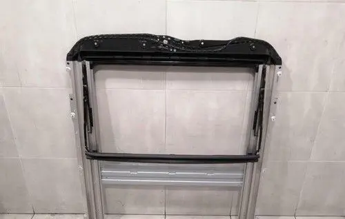 Mercedes-Benz C W204 Sunroof frame A2047800429