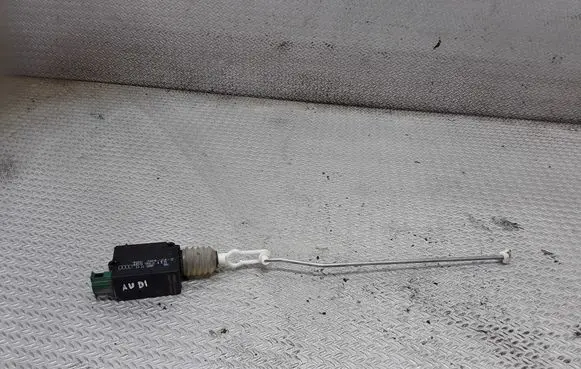 Audi A6 Allroad C5 Tailgate boot lock/latch motor 4B9962115
