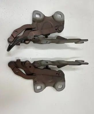 Mini Cooper Countryman R60 Engine bonnet/hood hinges 9801569 9801570