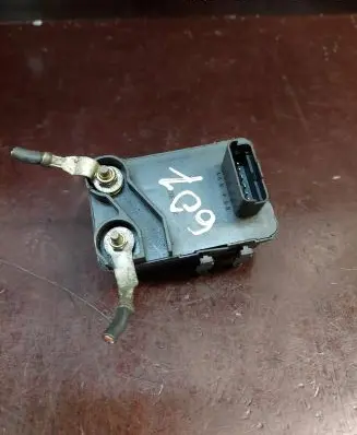 Peugeot 607 Glow plug pre-heat relay 9628756080 73507712