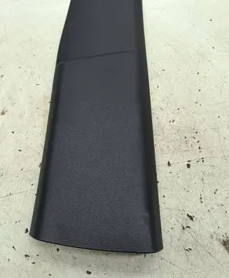(B) pillar trim (bottom)