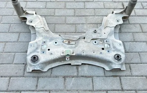 Renault Megane III Front subframe 544015980R