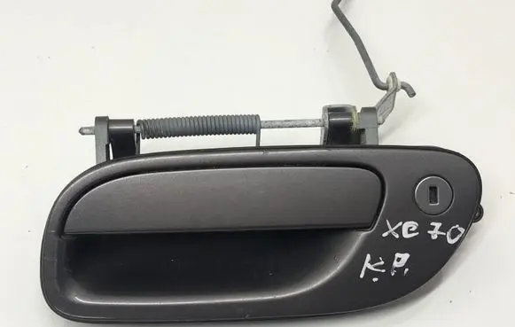 Volvo XC70 Front door exterior handle Z410