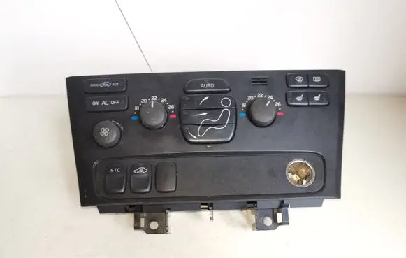 Volvo S60 Climate control unit 8691876
