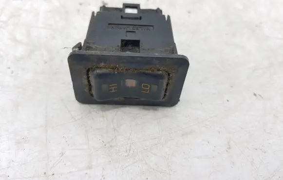 Mitsubishi Pajero Seat heating switch 56080