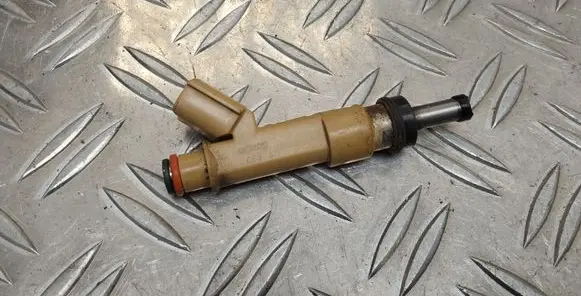 Toyota Prius+ (ZVW40) Fuel injector 232500T030