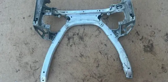 BMW 5 E60 E61 Front subframe 6759462