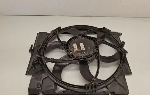 BMW 3 E90 E91 Electric radiator cooling fan 7788906