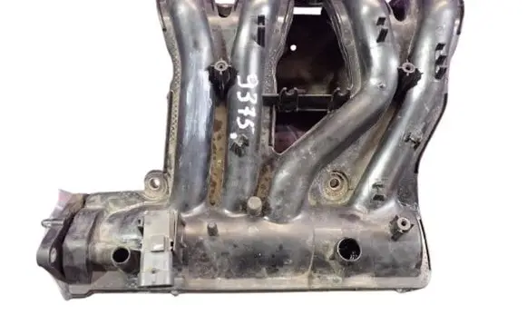 Renault Clio III Intake manifold