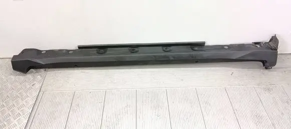 Toyota C-HR I Sill 75851F4010