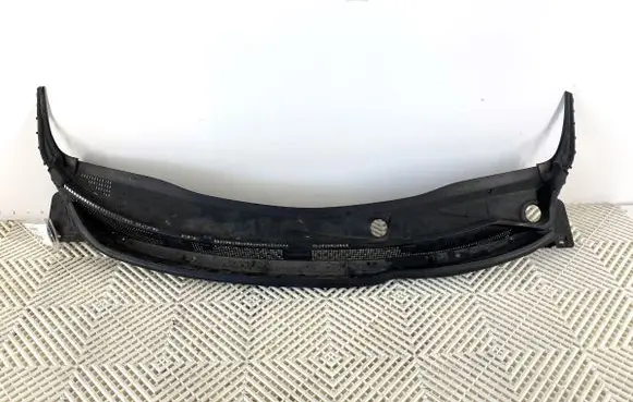 Nissan Micra Wiper trim 668621HB
