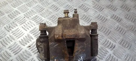 Toyota Yaris Front brake caliper