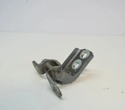 Nissan Juke I F15 Front door upper hinge