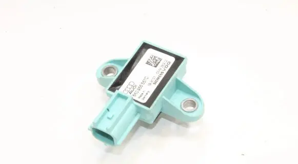 Audi A5 8T 8F Airbag deployment crash/impact sensor 8K0955557C