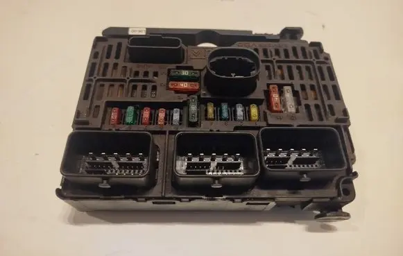 Citroen C4 I BSM Control unit BSML0600 9657718780 S118983006K