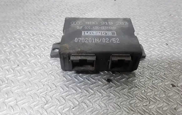 Audi A8 S8 D2 4D Parking PDC control unit/module 4B0919283