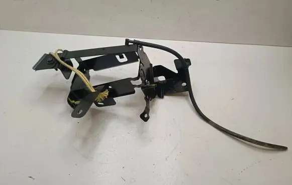 Battery tray