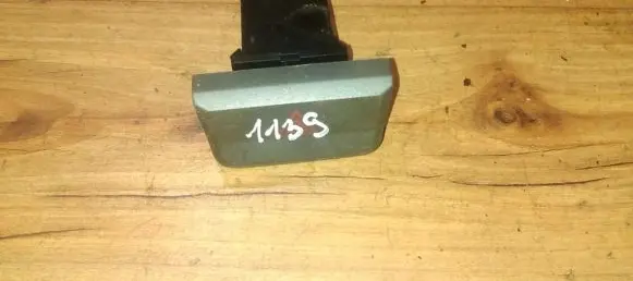 Hyundai Accent Hazard light switch
