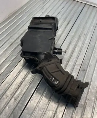 BMW 5 GT F07 Air intake duct part 7580415 7580416