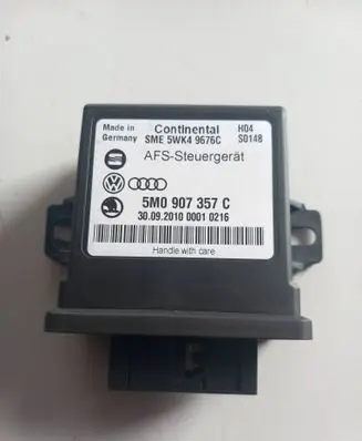 Volkswagen Golf VI Light module LCM 5WK49676C 5M0907357C