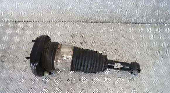 BMW 5 G30 G31 G38 Front shock absorber/damper 