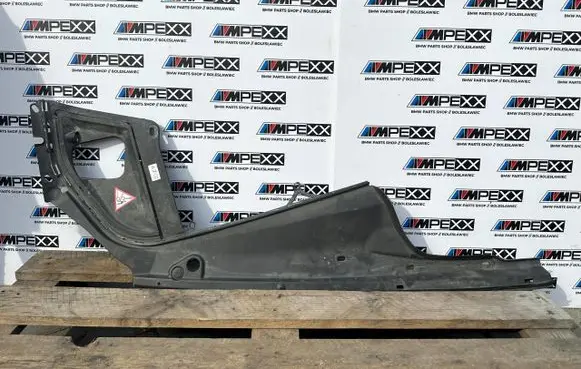 BMW 5 F10 F11 Fender end trim 7019803