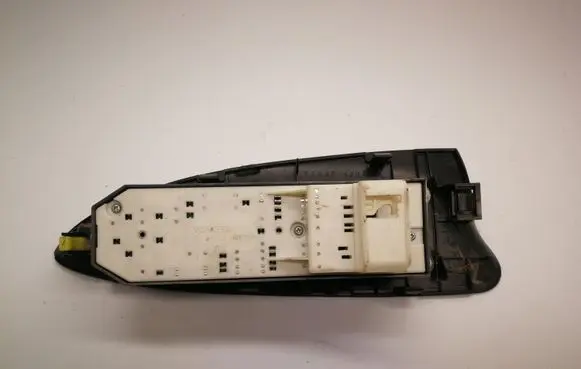 Toyota RAV 4 (XA30) Electric window control switch 7423242070