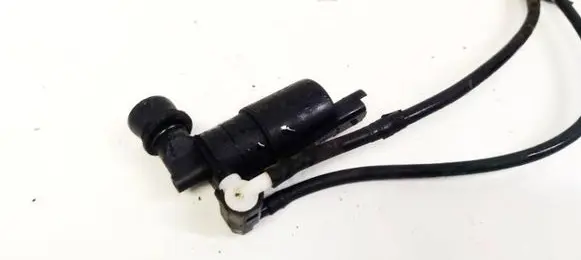 Citroen C4 I Windscreen/windshield washer pump