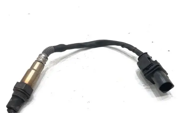 Hyundai Santa Fe Lambda probe sensor 393502A410