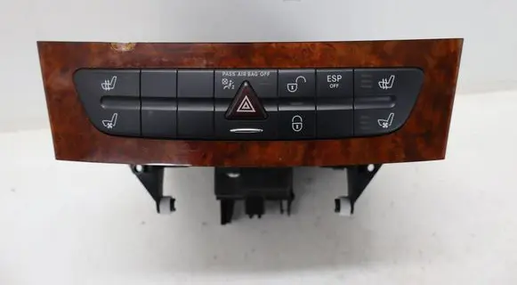 Mercedes-Benz E W211 Hazard light switch