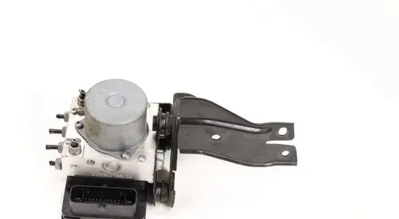 Skoda Rapid (NH) Master brake cylinder 6R0614517CD