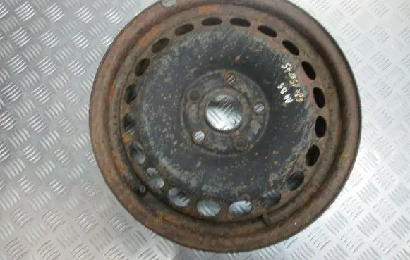 Audi A4 S4 B5 8D R15 steel rim 