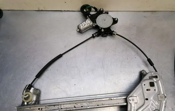 Mazda MX-5 NC Miata Front door window regulator with motor 
