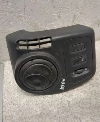 Dashboard side air vent grill/cover trim