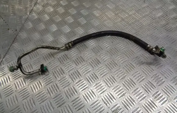 KIA Ceed Air conditioning (A/C) pipe/hose
