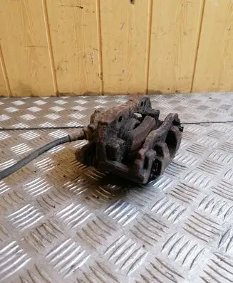Citroen Xsara Front brake caliper
