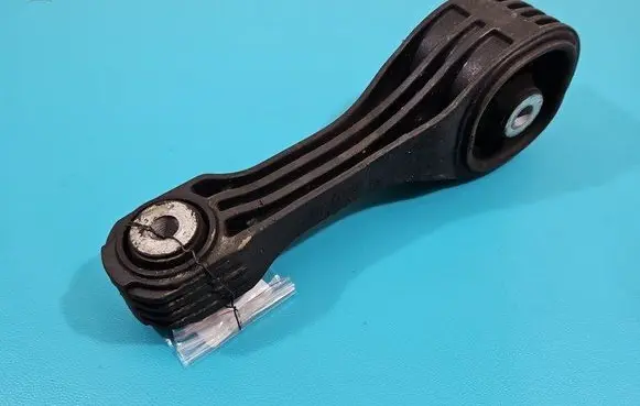 Suzuki Vitara (LY) Engine mounting bracket IMPRK1430867