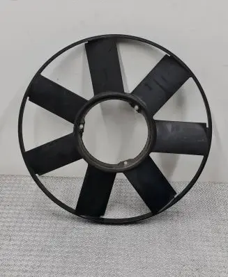 BMW 5 E39 Fan impeller 6600100000