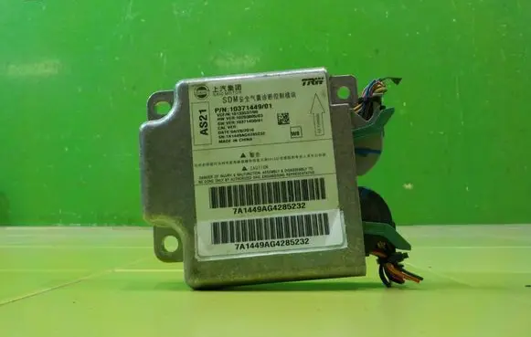 MG MGS5 EV Airbag control unit/module 1037144901 18AB45