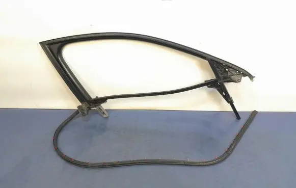 Audi A8 S8 D3 4E Front door
