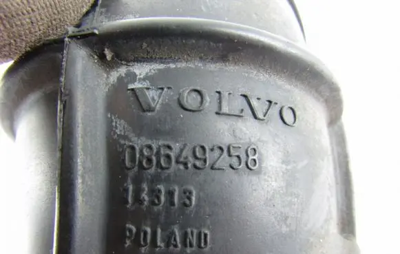 Volvo S60 Intercooler hose/pipe 08649258