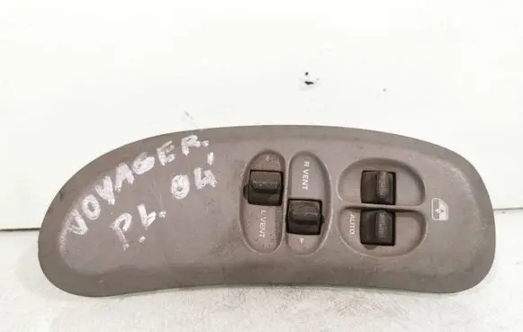 Chrysler Voyager Electric window control switch 0SM751D5AB 04685780AB 746754914