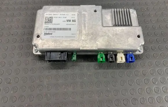 Volkswagen PASSAT B8 Camera control unit module 5Q0907556C