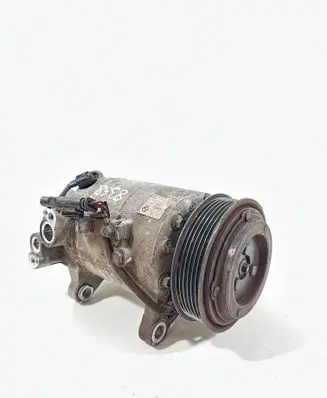 BMW 2 F45 Air conditioning (A/C) compressor (pump) 6811430